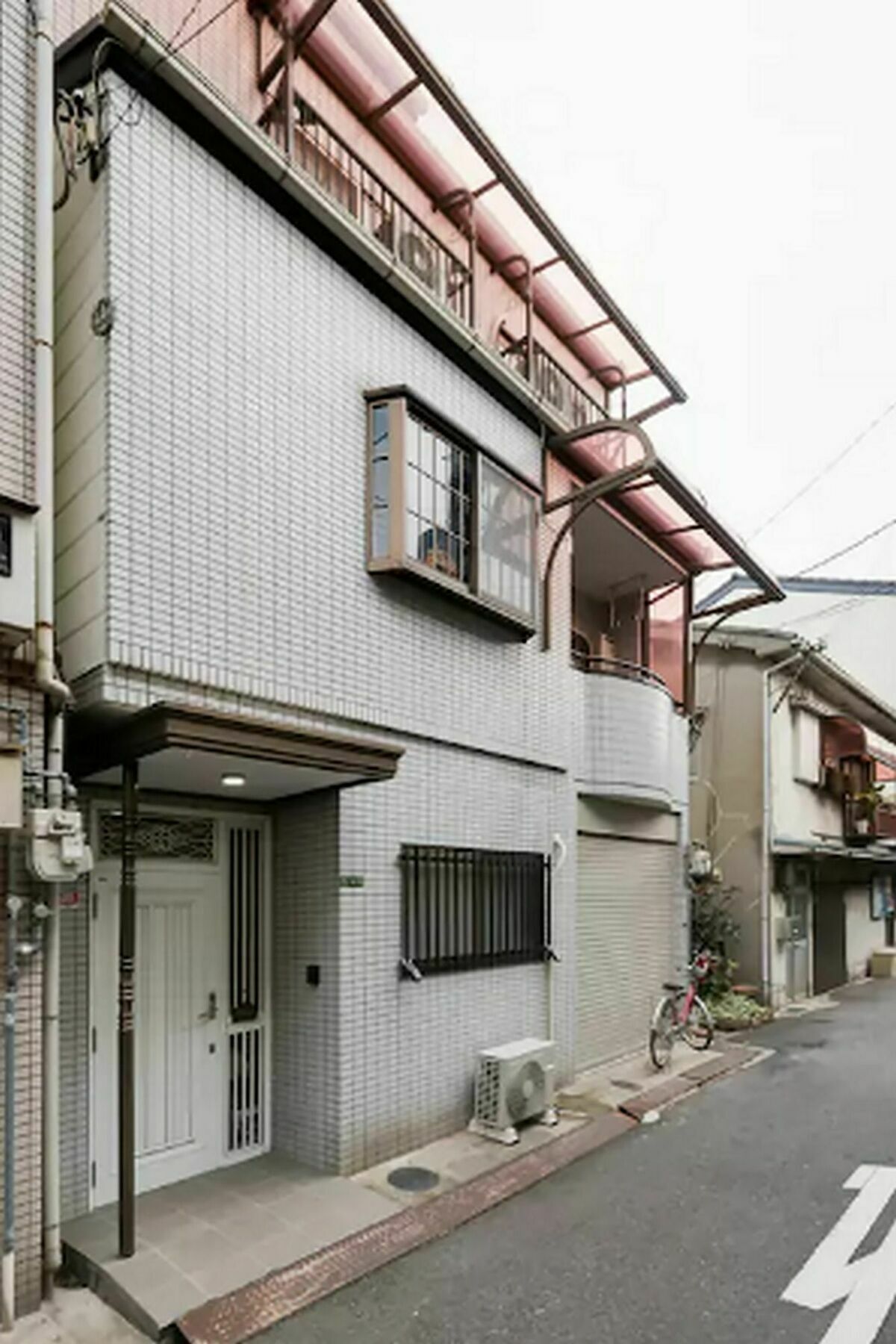 Shirakabanoyado-Taisho Villa Osaka Eksteriør billede